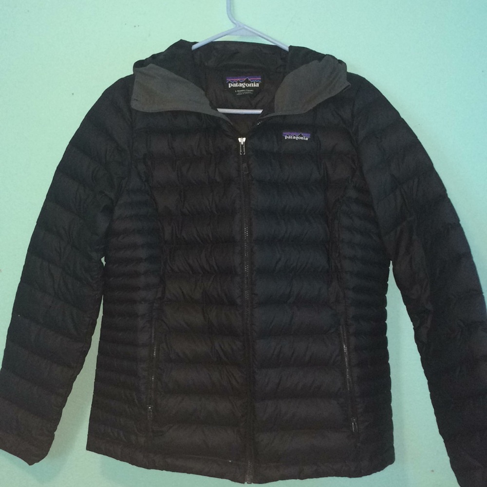 Women’s large Patagonia coat w/ extra fluff